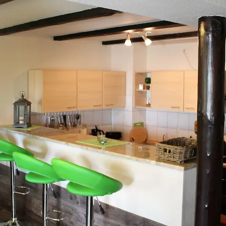 Urlaub Im Landhaus Mit Sommerkuche L Prázdninový dům *