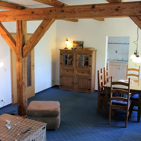 Urlaub Im Landhaus Mit Sommerkuche L *